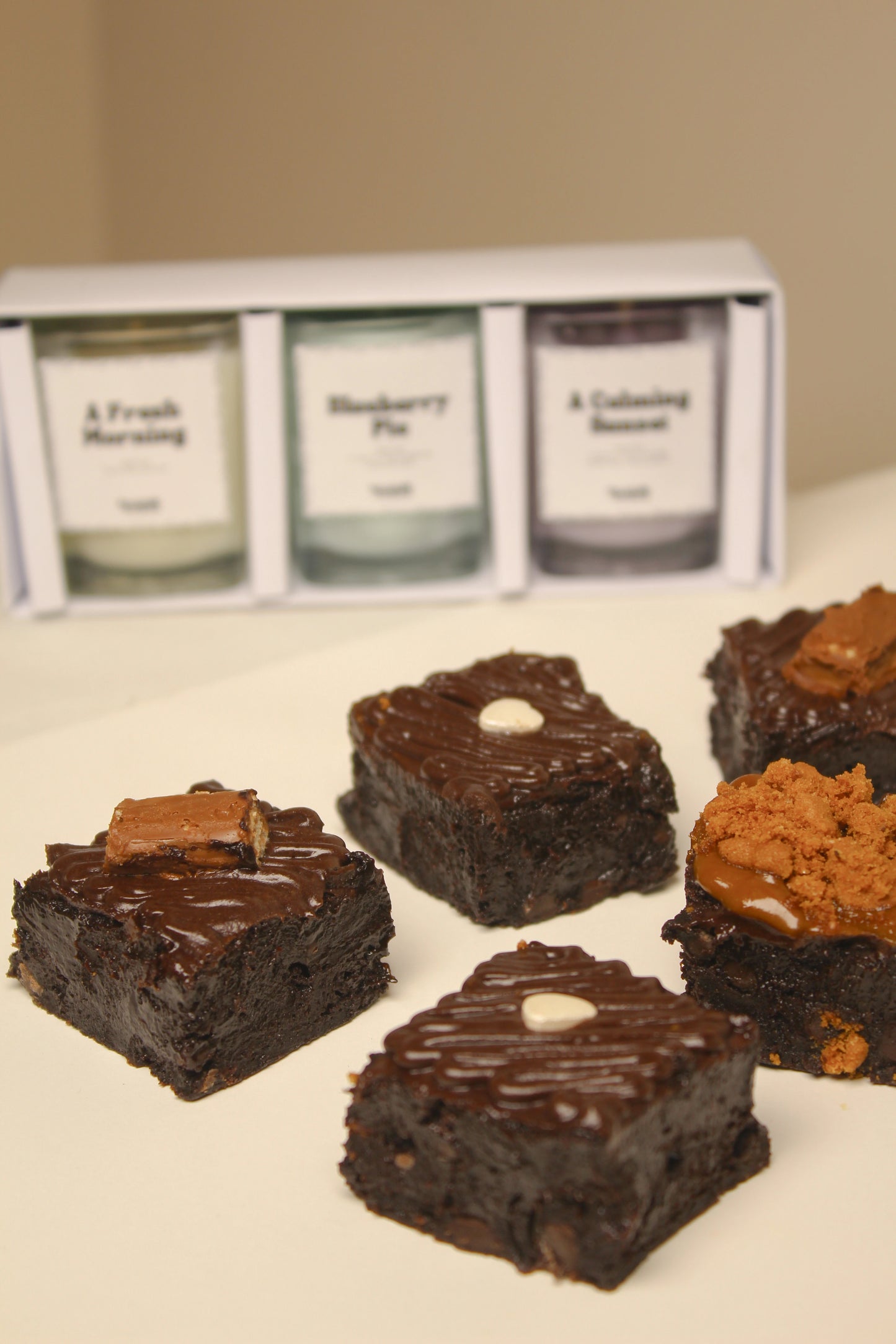 Melt to be Yours (Mini Scented Candles & Brownies) LAHORE ONLY