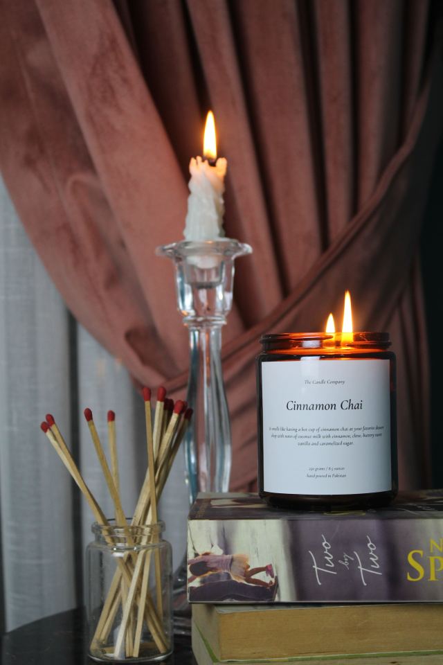 cinnamon chai scented candle, handpoured made in Pakistan